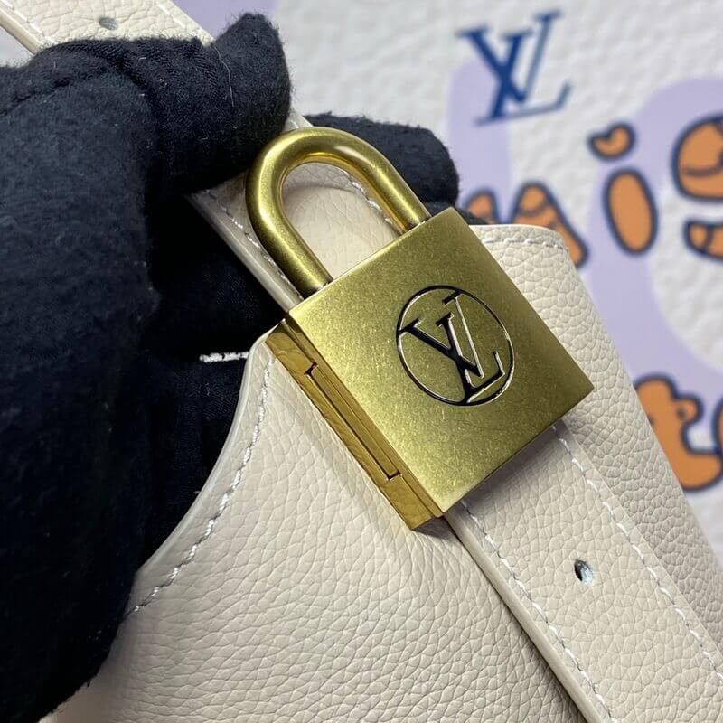 L0vis Vvtt0n Low Key Hobo MM M25022