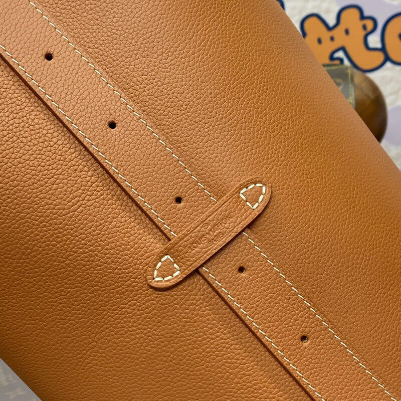 L0vis Vvtt0n Low Key Hobo MM M24974