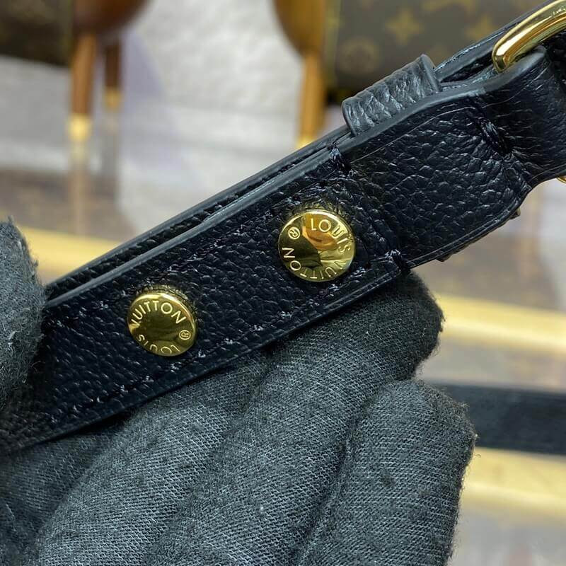 L0vis Vvtt0n Boulogne M12930