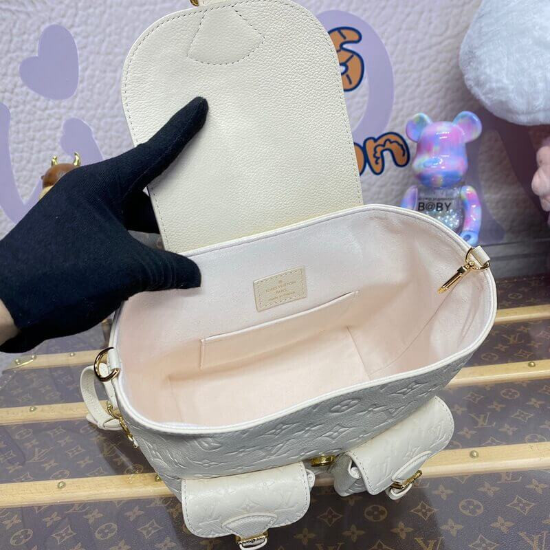 L0vis Vvtt0n Backup Backpack M47106