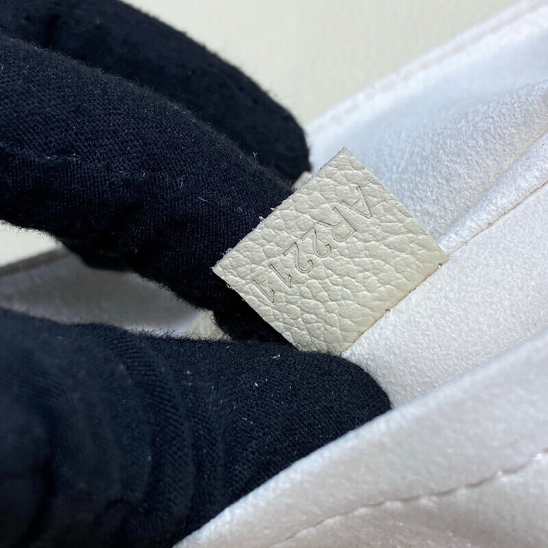 L0vis Vvtt0n Backup Backpack M47106