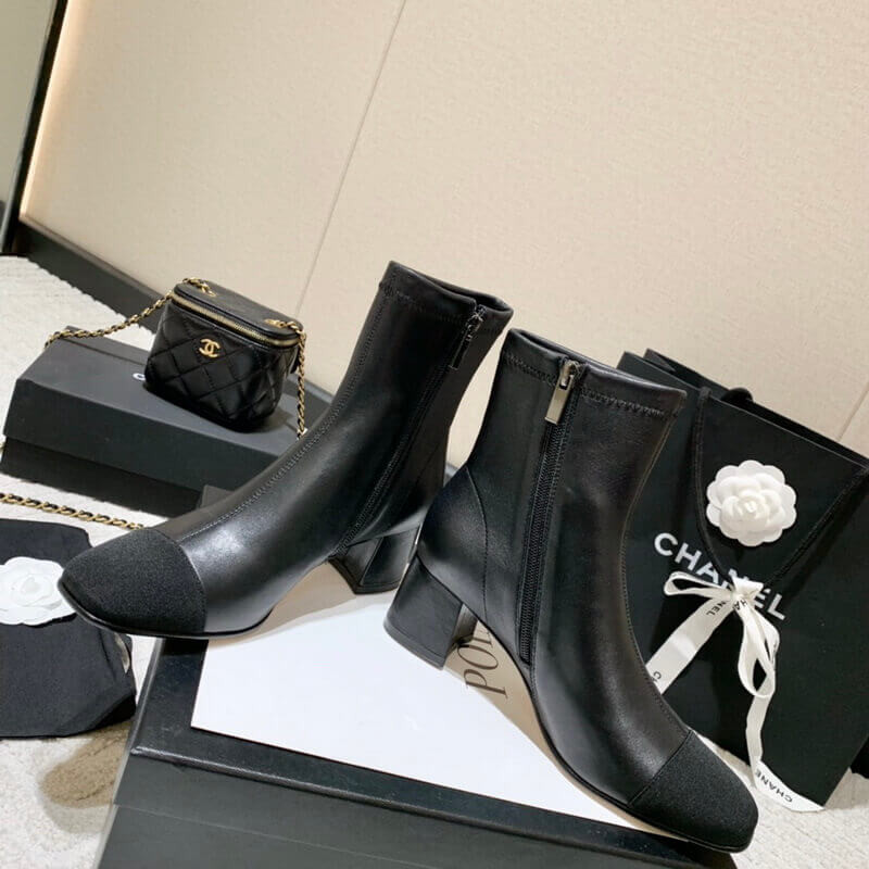 Ch**el Chunky Heel Short Boots