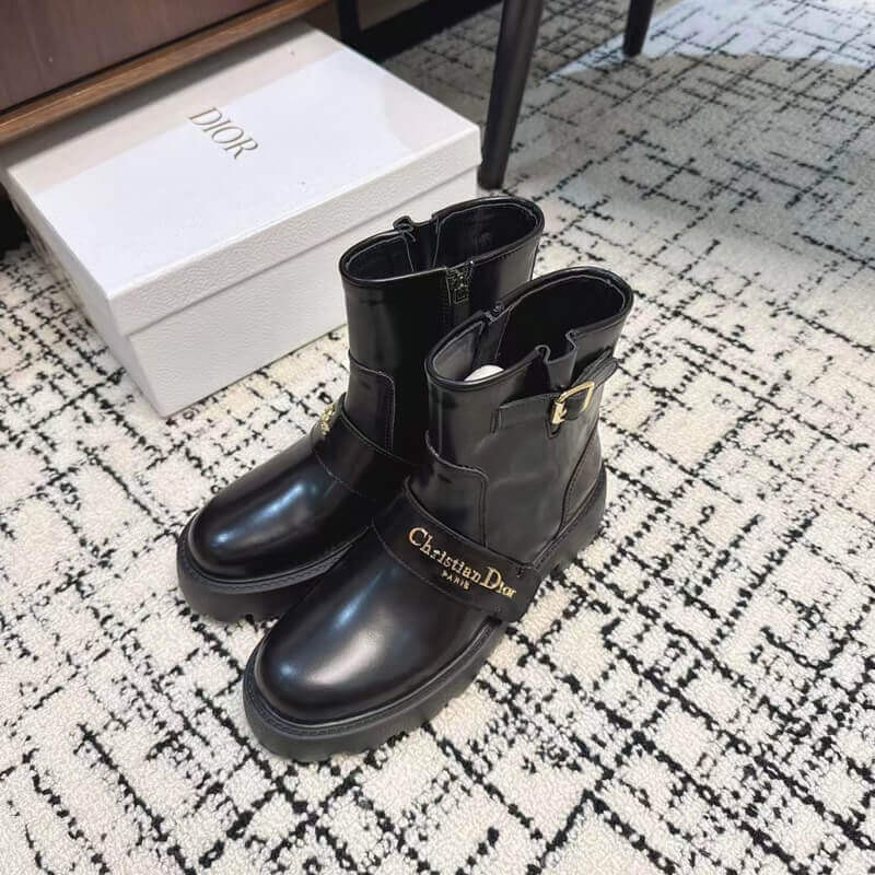 D10r D-Quest Ankle Boot