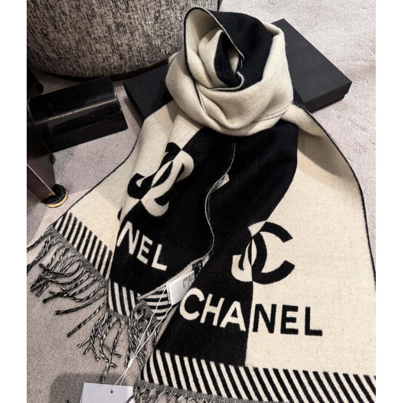 Ch**el Merino Wool Cashmere CC Scarf