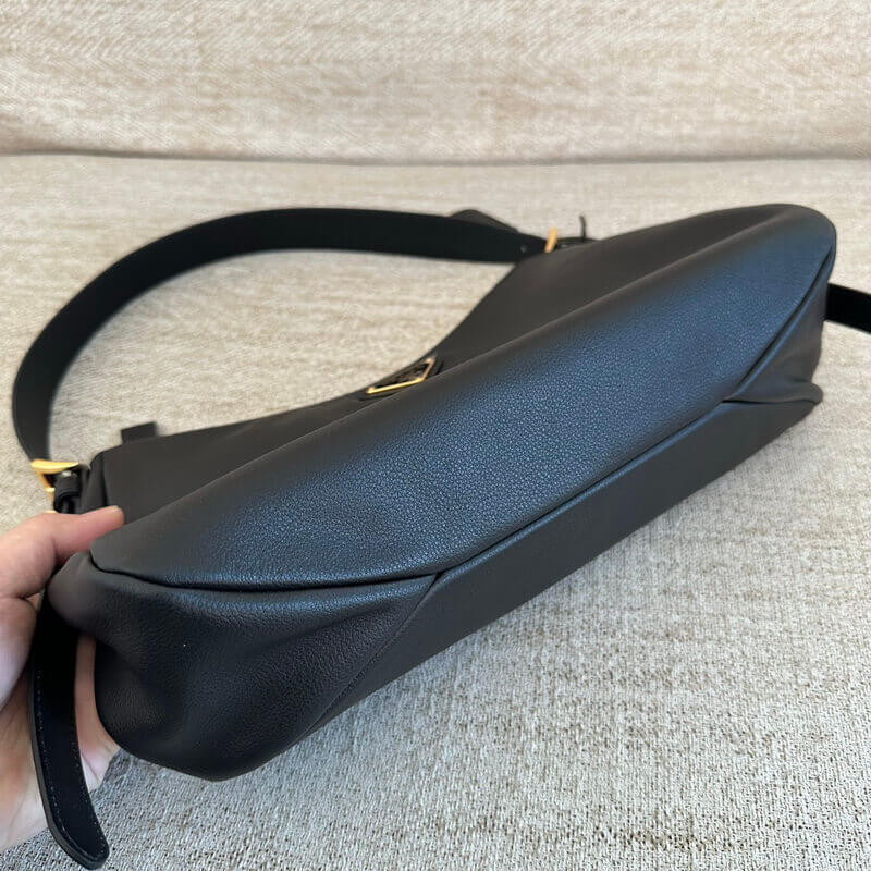 Pra*a Aimée medium leather shoulder bag