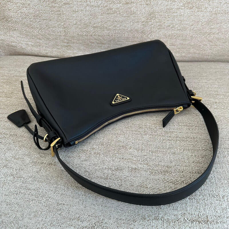 Pra*a Aimée medium leather shoulder bag
