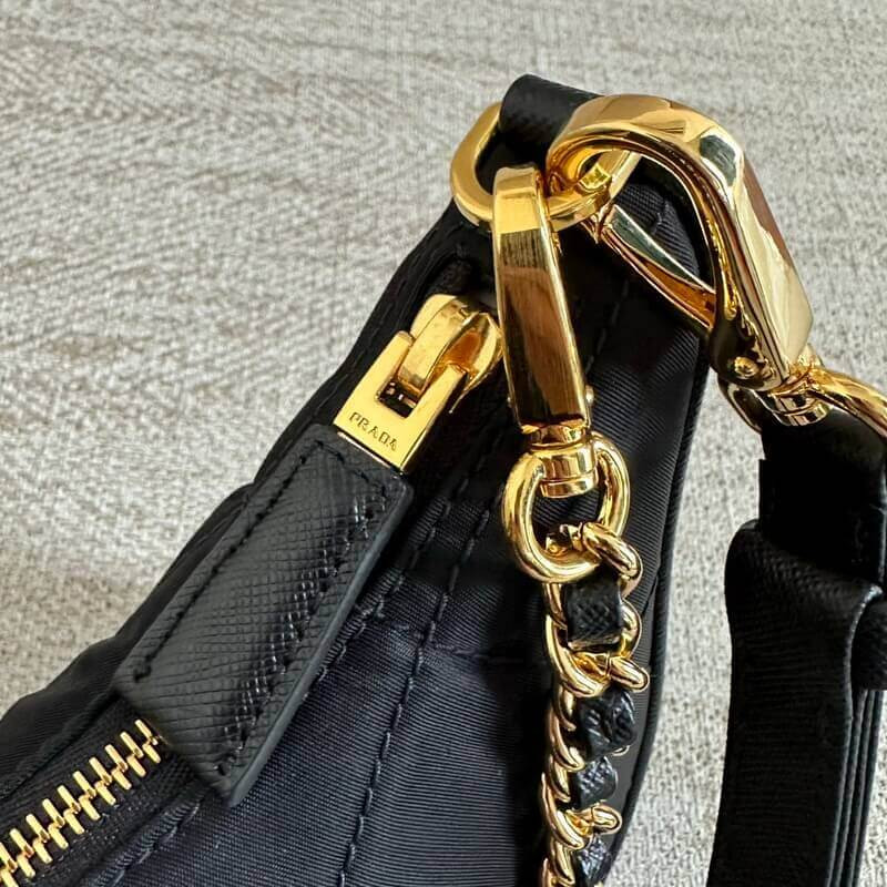 Pra*a Re-Edition 1995 Chaîne Re-Nylon mini-bag