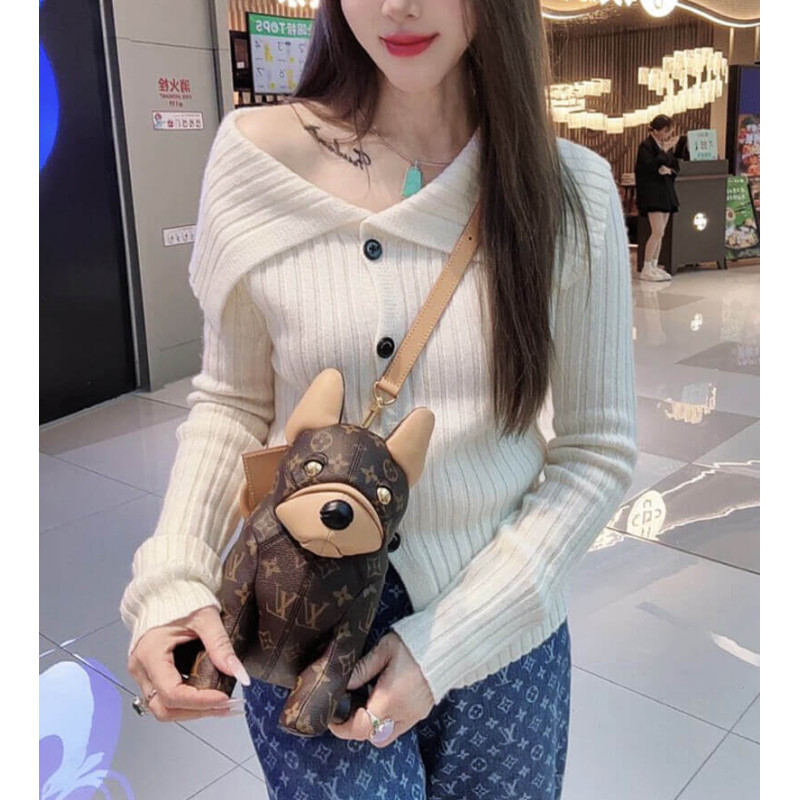 L0vis Vvtt0n Pooch Bag