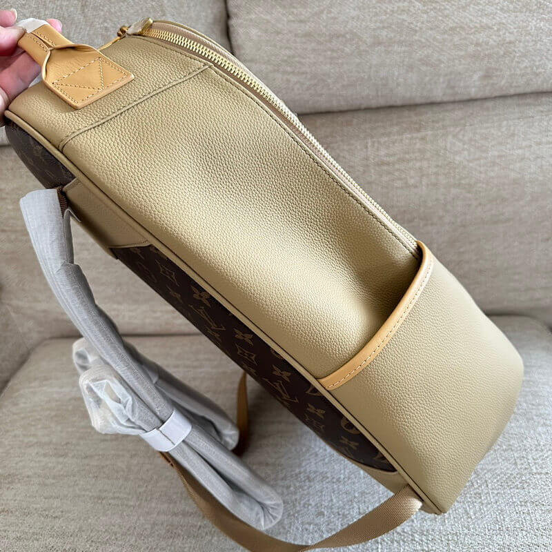 lv menL0vis Vvtt0n Outdoor Backpack