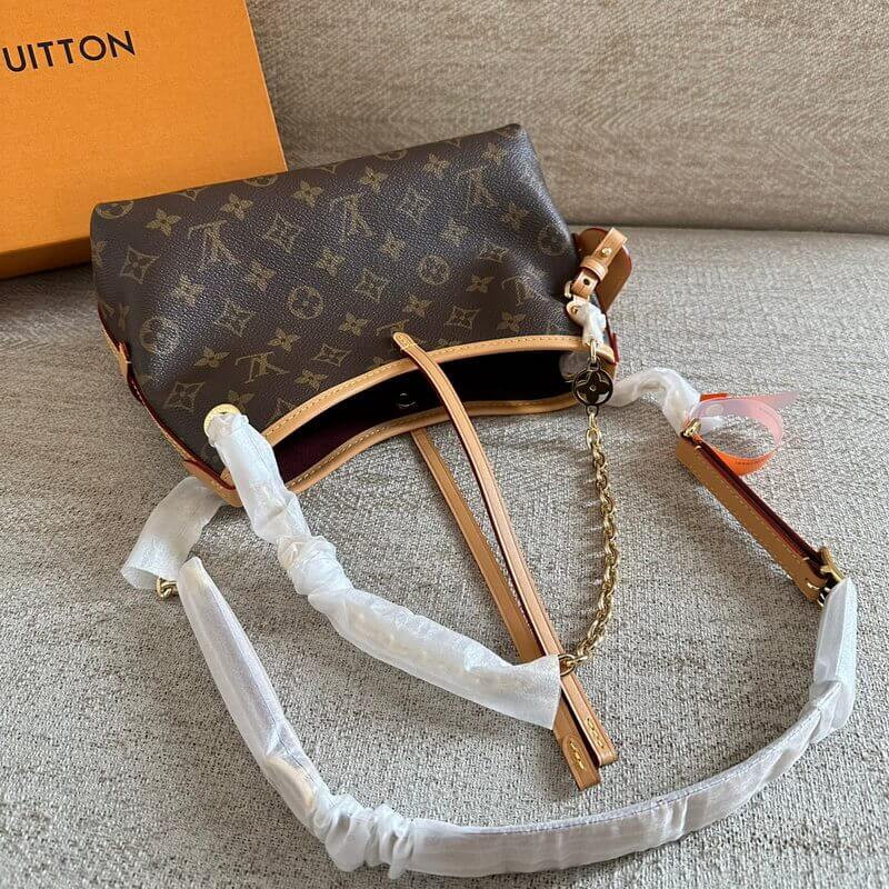 L0vis Vvtt0n CarryAll BB