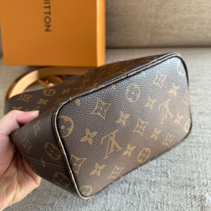 L0vis Vvtt0n M12925 ALL IN BB Bag