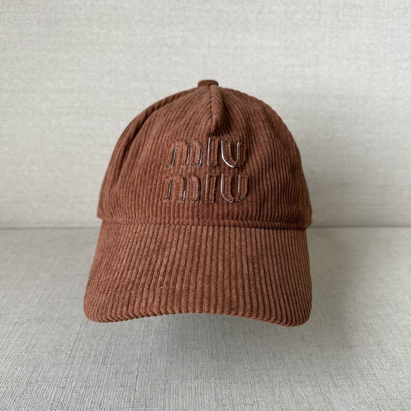 M1um1u Embossed Logo Velvet Hat
