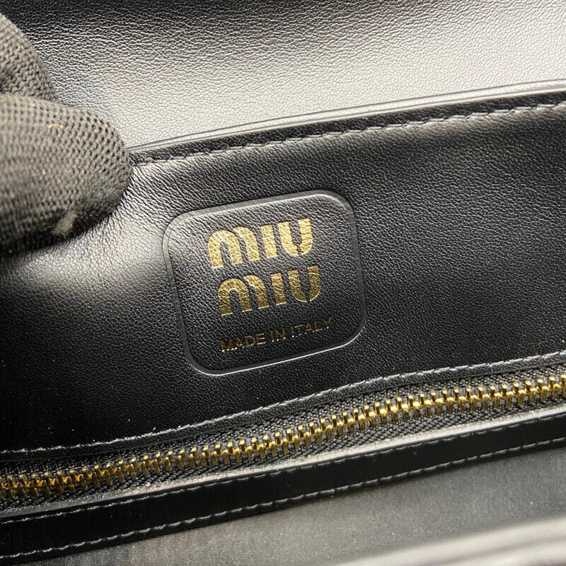 Miu Miu Leather shoulder bag