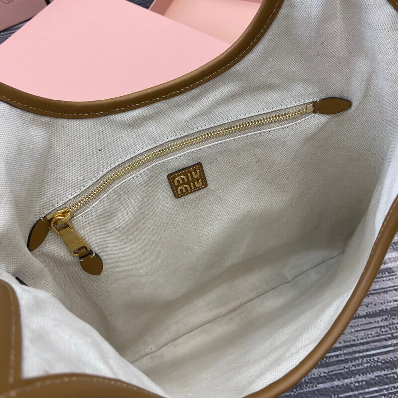 Miu Miu Ivy Leather Tote Bag
