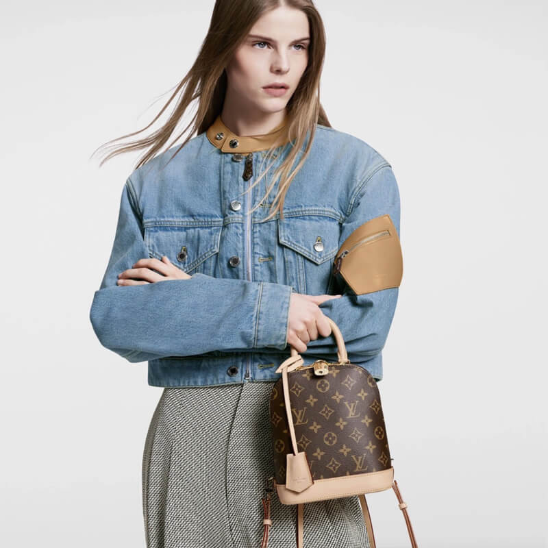 L0vis Vvtt0n Alma Backpack M47132