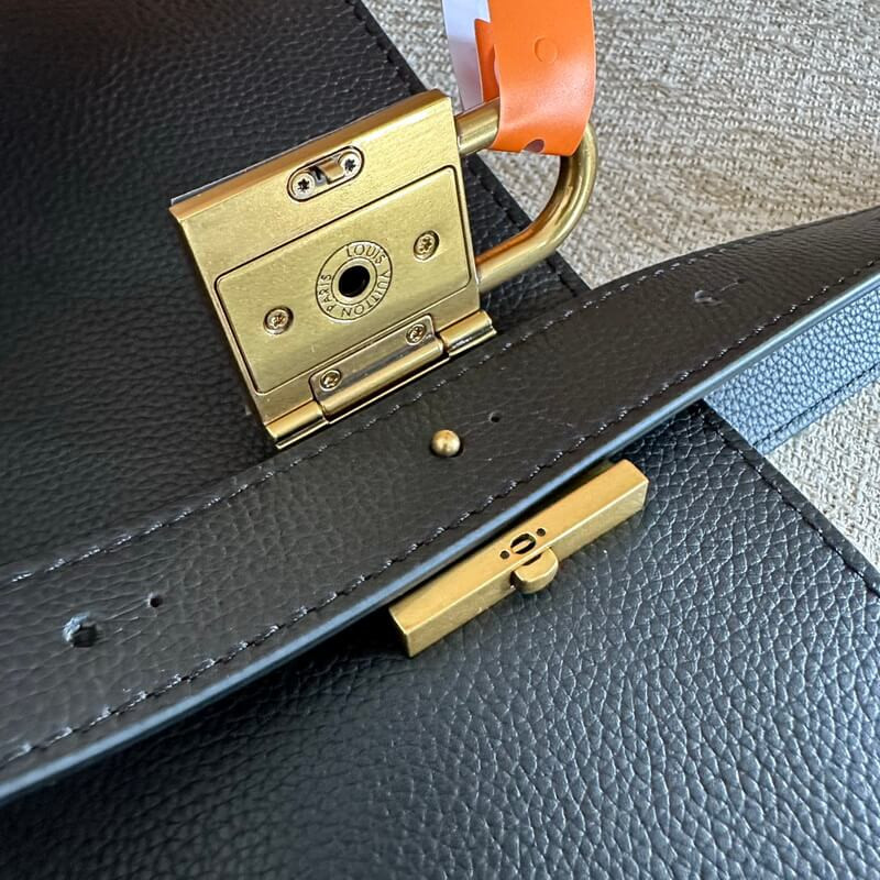 L0vis Vvtt0n Low Key Cabas MM M25341