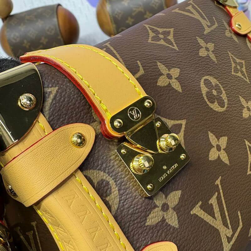 L0vis Vvtt0n Side Trunk PM M46815