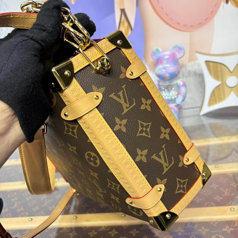 L0vis Vvtt0n Side Trunk GM M14513