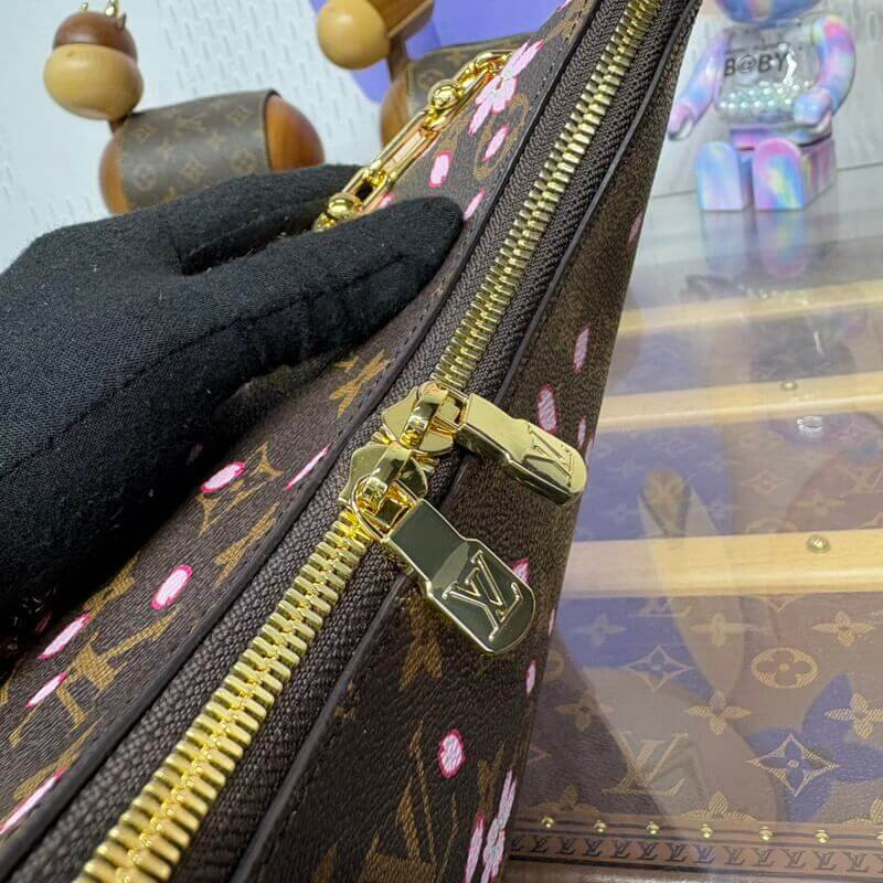 LV x TM Boulogne M13265