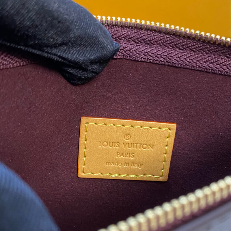 L0vis Vvtt0n M46203 CarryAll PM