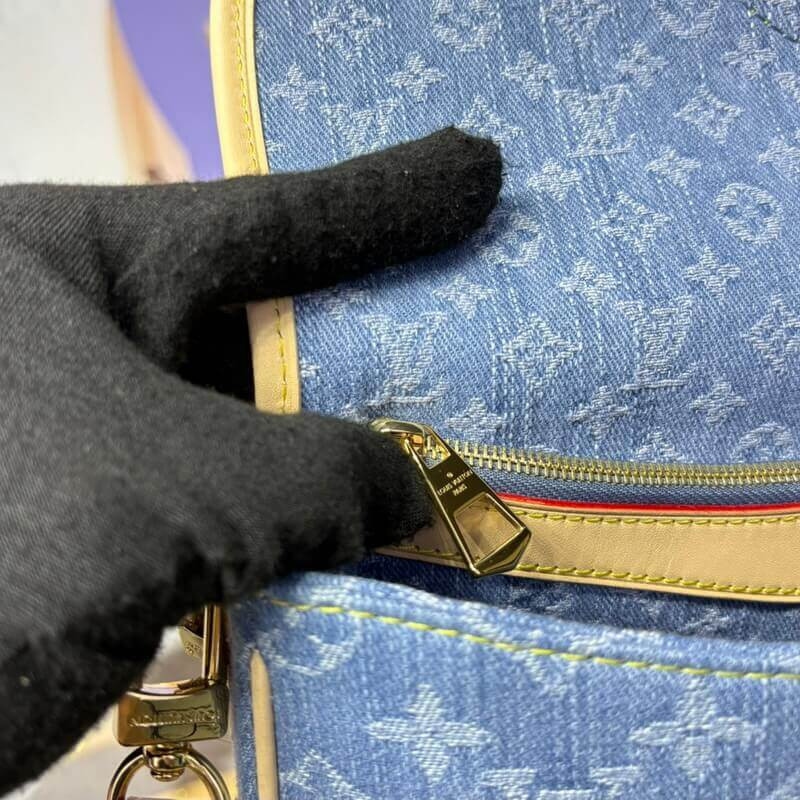 L0vis Vvtt0n Diane Bag M13070 Denim Blue