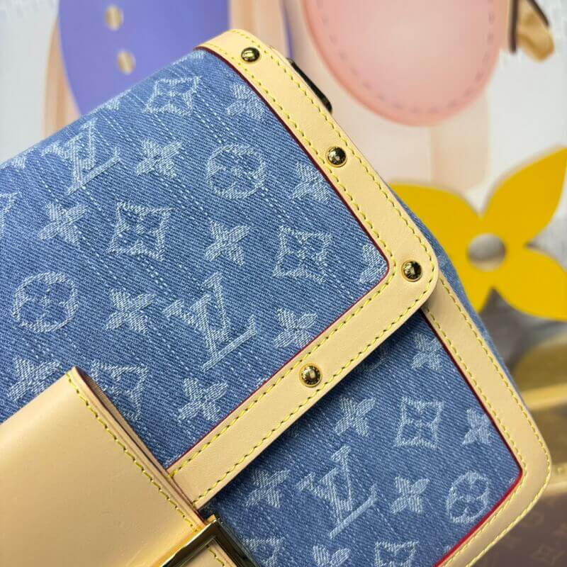 L0vis Vvtt0n Dauphine Soft GM M13319 Denim Blue