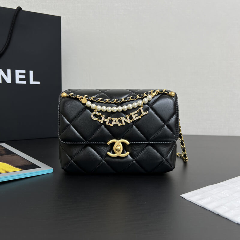 Ch**el Mini Flap Bag Shiny Lambskin AS4986