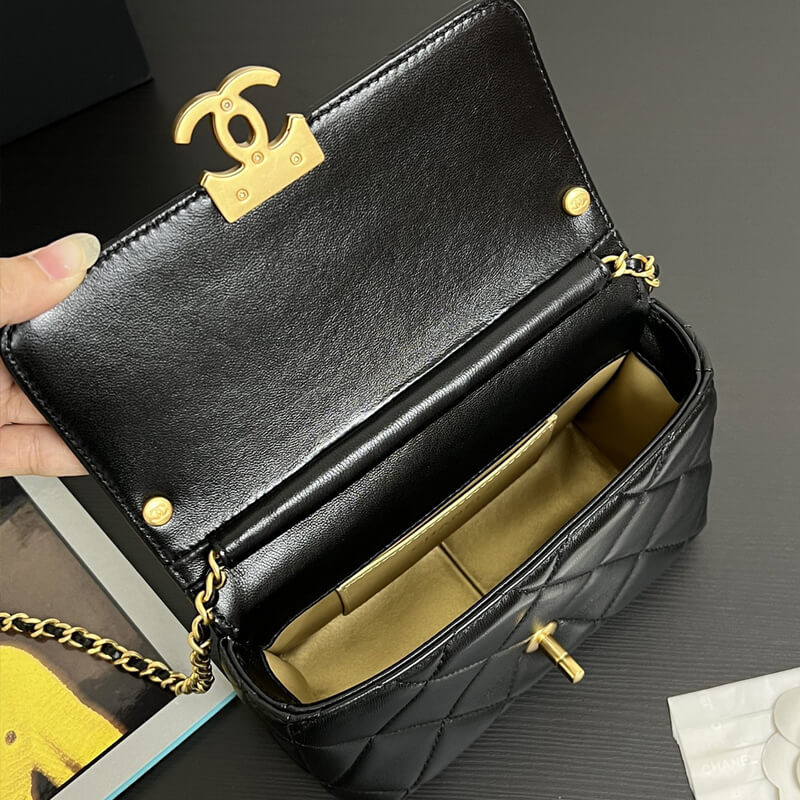 Ch**el Mini Flap Bag Shiny Lambskin AS4986