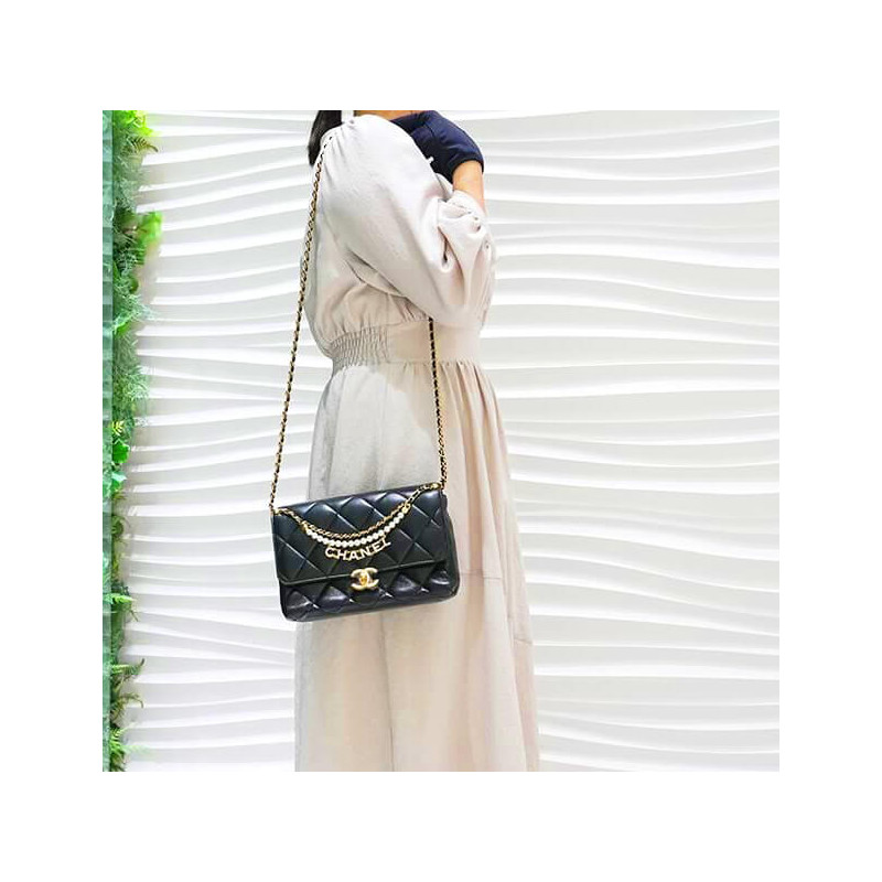 Ch**el Flap Bag Shiny Lambskin AS5011