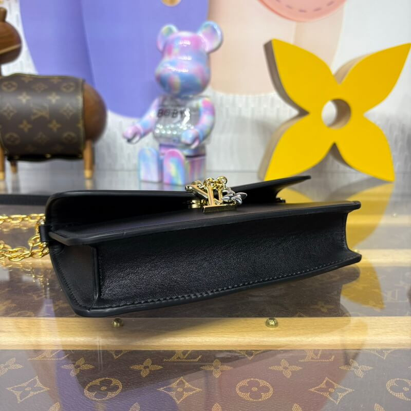 L0vis Vvtt0n Wallet On Chain LV Bloom M14564