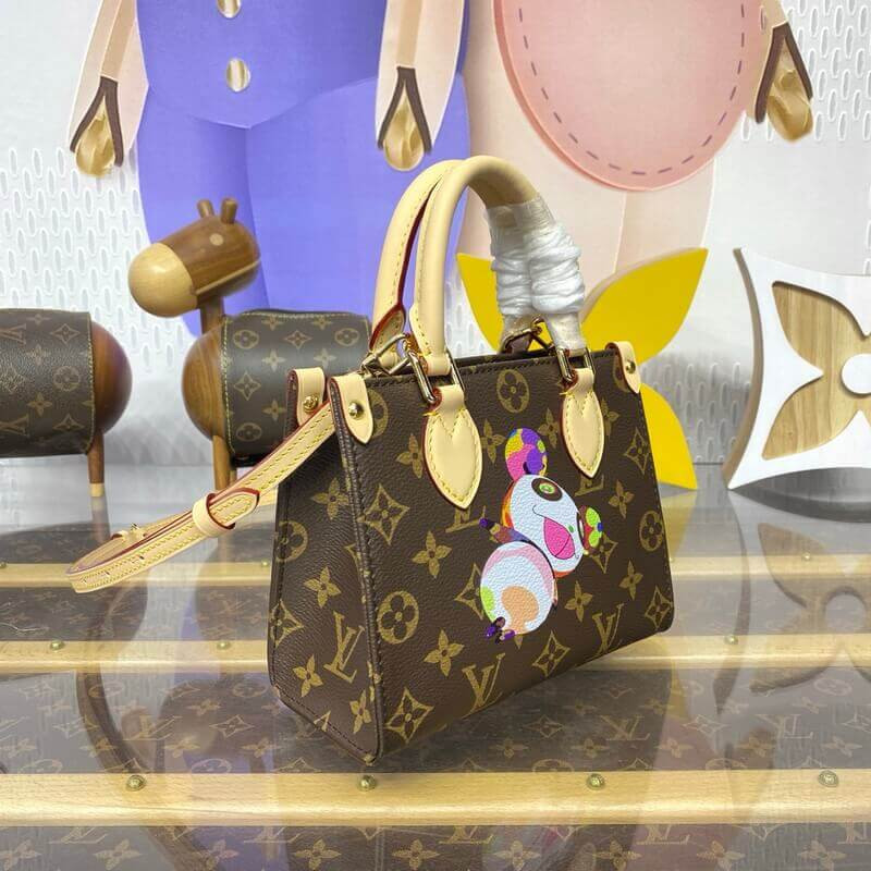 LV x TM OnTheGo BB M13668