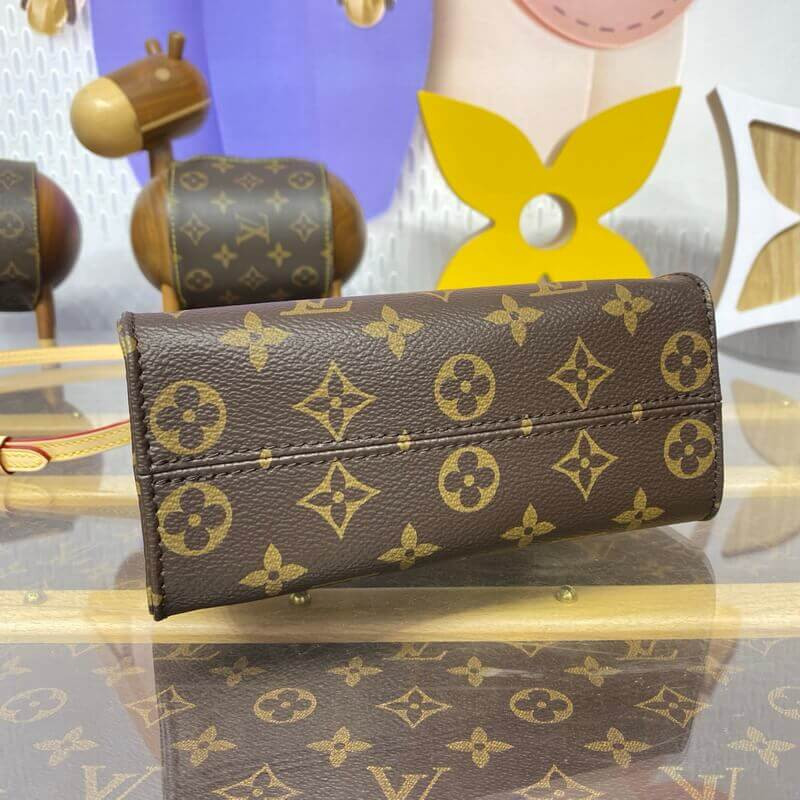 LV x TM OnTheGo BB M13668