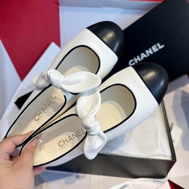 Ch**el Elegant Bow Mary Jane Flats