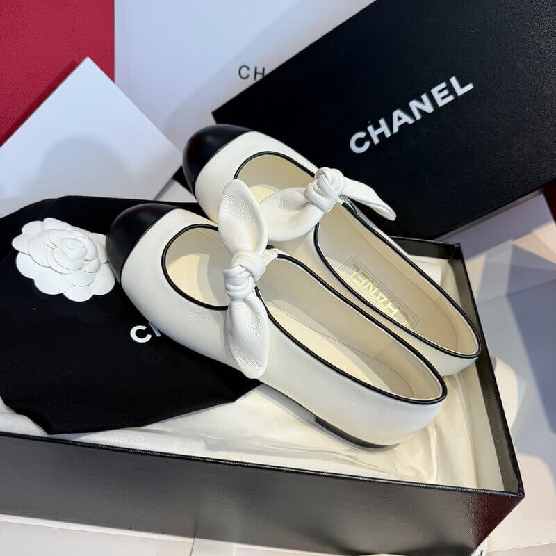 Ch**el Elegant Bow Mary Jane Flats