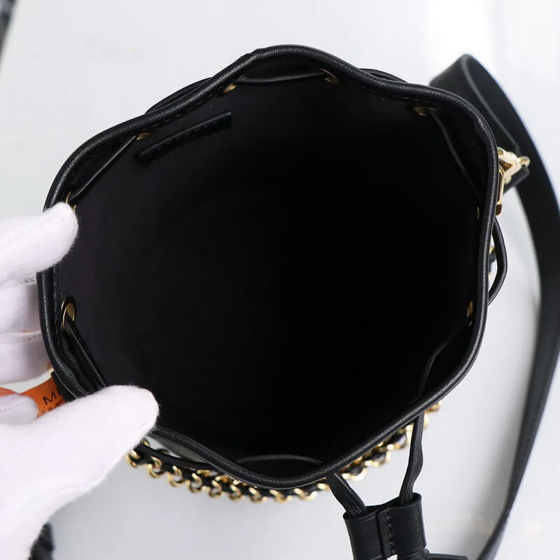 L0vis Vvtt0n Canoe Bag M83480