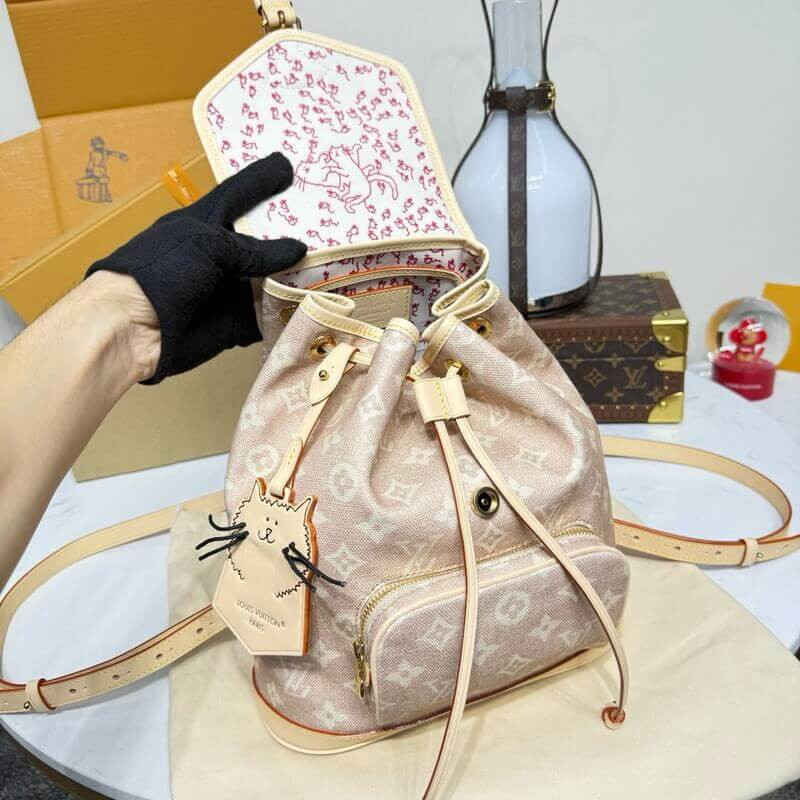 L0vis Vvtt0n Montsouris PM M15135