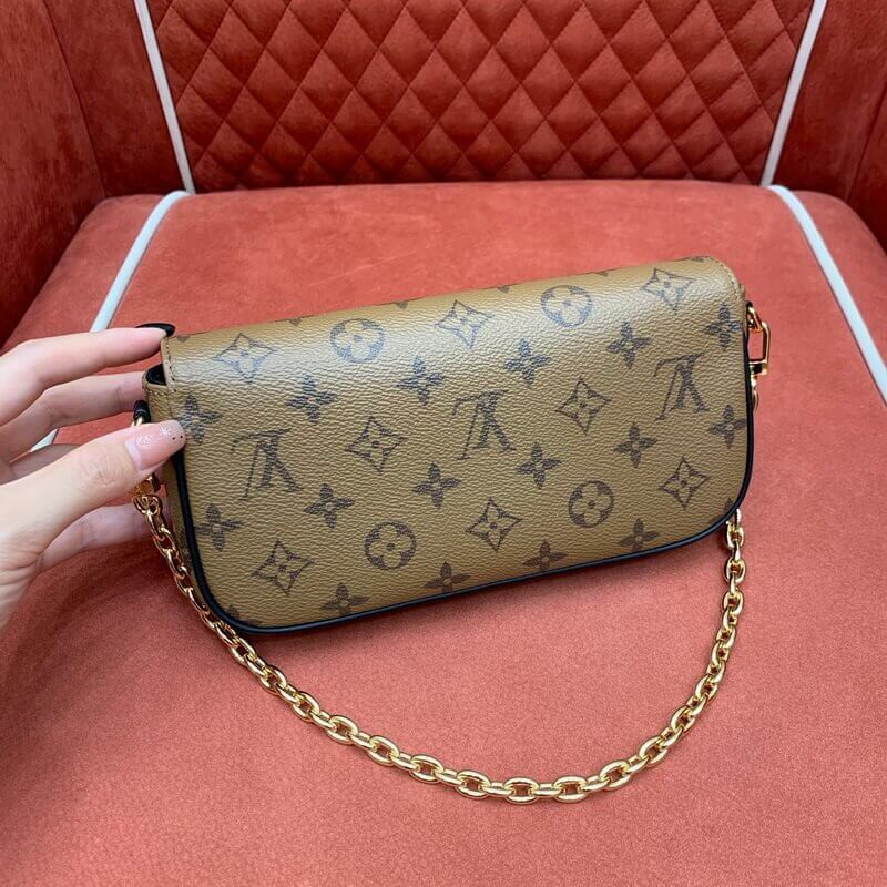 L0vis Vvtt0n Wallet On Chain Ivy M26587