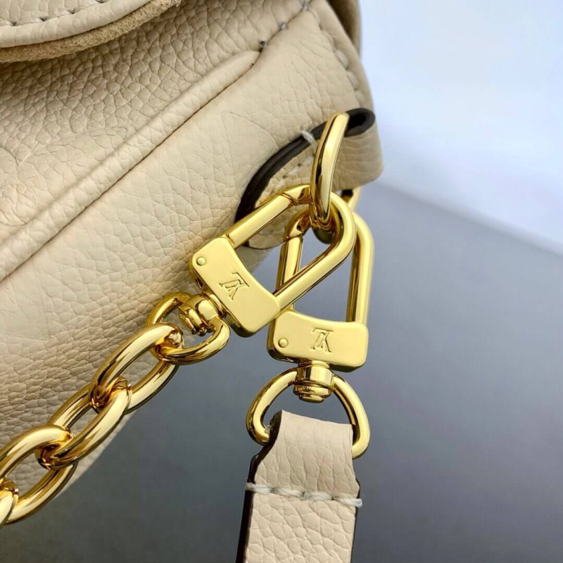 L0vis Vvtt0n Wallet On Chain Ivy M82210 M82154