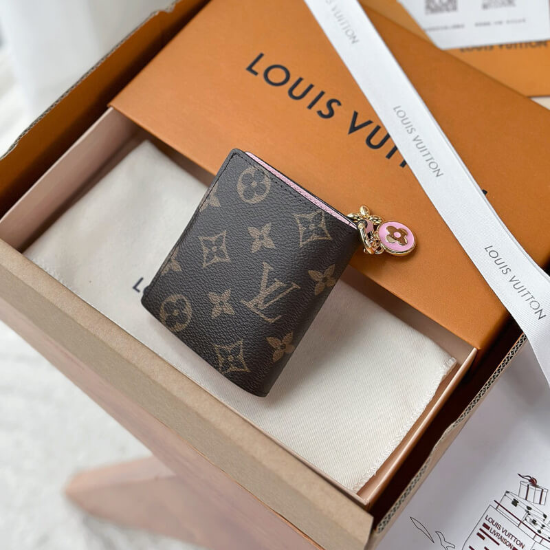 L0vis Vvtt0n LV Charm Pocket Wallet M14631