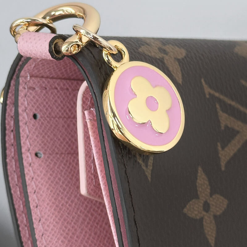 L0vis Vvtt0n LV Charm Pocket Wallet M14631