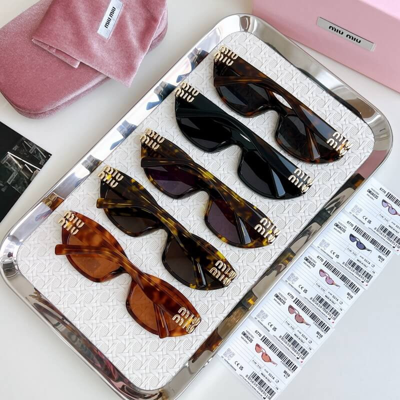 Miu Miu MU A03S Sunglasses