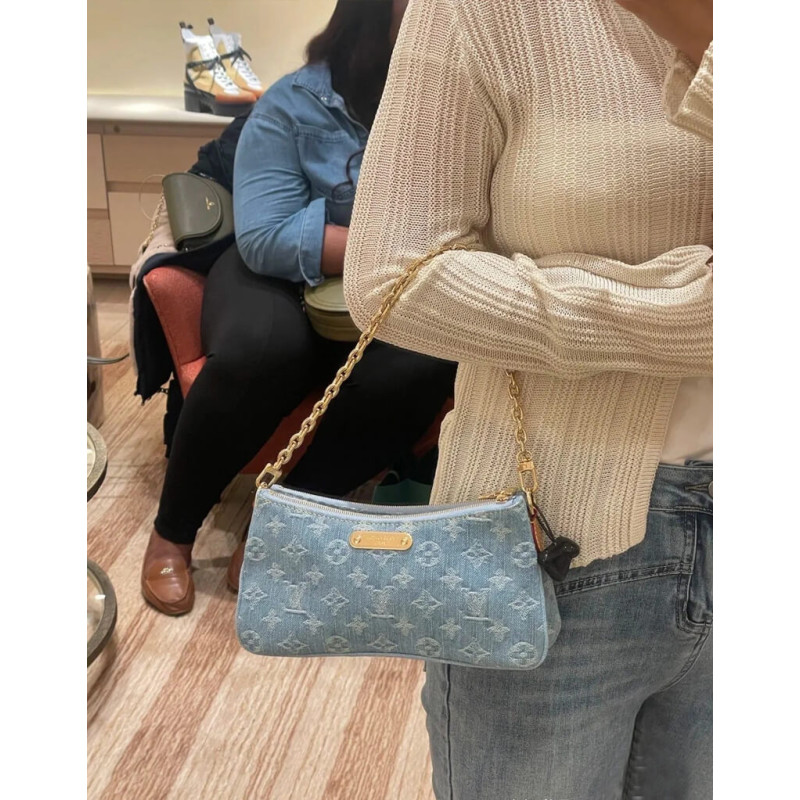 L0vis Vvtt0n Denim Liv Pochette M83532