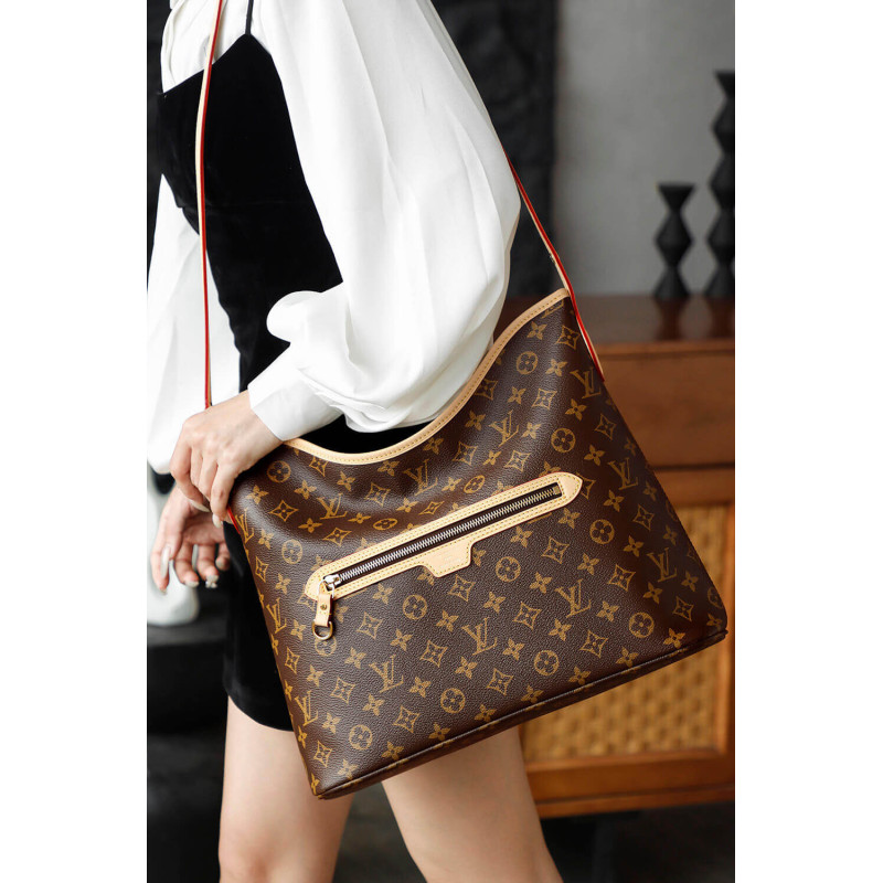 L0vis Vvtt0n Lineup M27335