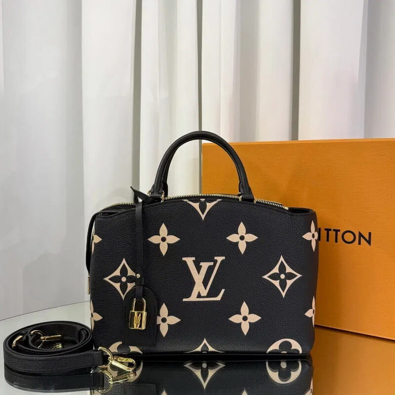 L0vis Vvtt0n Petit Palais PM M58913 M58914