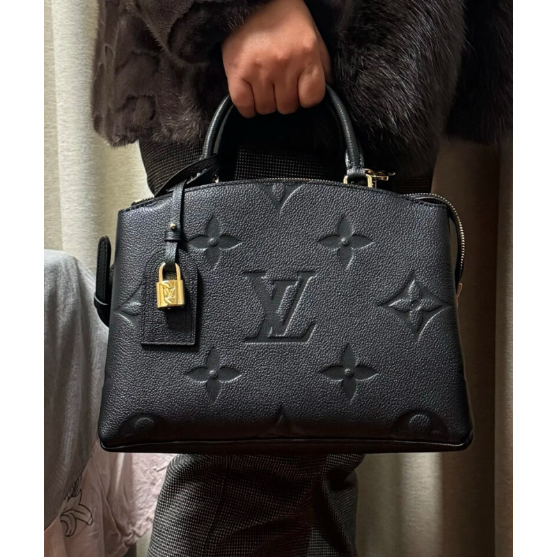 L0vis Vvtt0n Petit Palais PM M58916