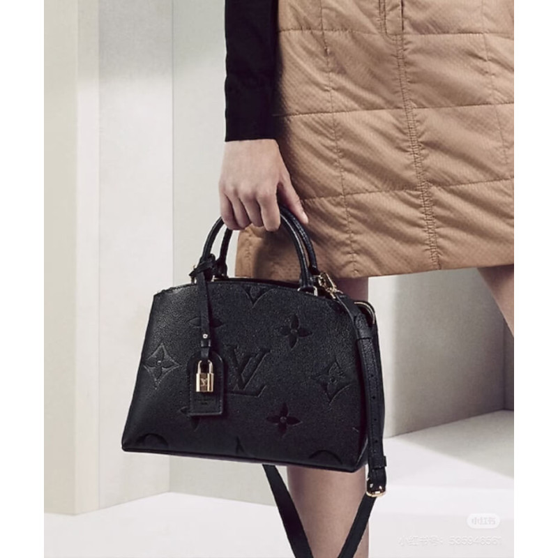 L0vis Vvtt0n Petit Palais PM M58916