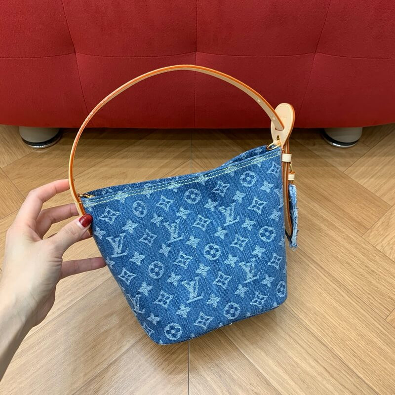 L0vis Vvtt0n All In BB M28107 Blue Denim